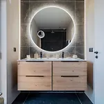 Prázdninový dům 4etoiles Luxe, Detente Et Balneo Dans La Foret *