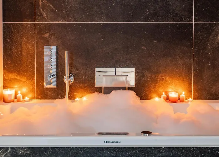 4etoiles Luxe, Detente Et Balneo Dans La Foret 펜션